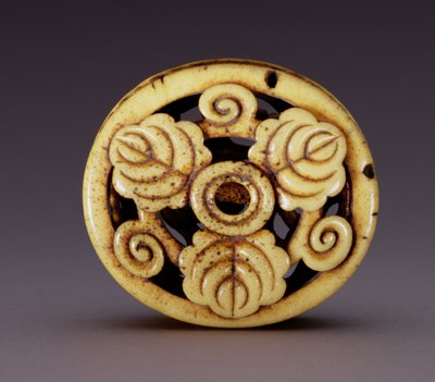 Netsuke in Form einer Schachtel (hako) c.1870 (Hirschgeweih) von Ozaki Kokusai